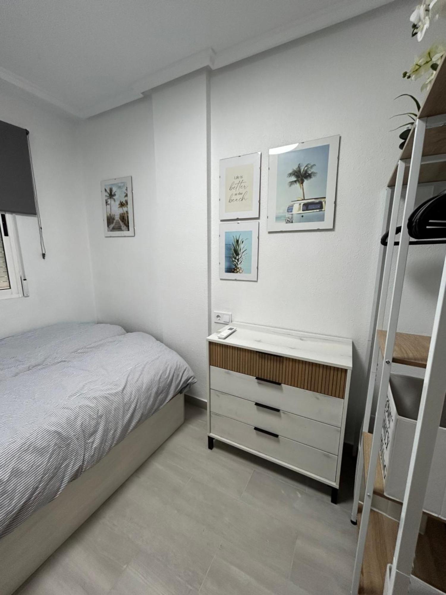 Skyline 21 Apartment Torrevieja Exterior photo